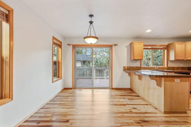 20572 Conifer Ave, Bend, OR 97702 - photo 6