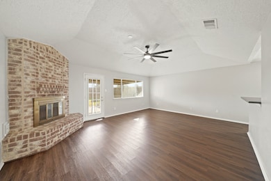 1325 Canyon Springs Dr, La Porte, TX 77571 - photo 3