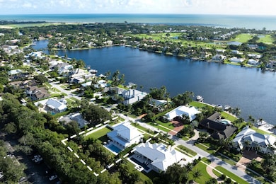 11823 Lake Shore Place, North Palm Beach, FL 33408 - photo 5