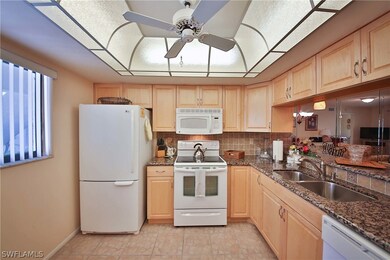 17458 Blueberry Hill Dr unit 3, Fort Myers, FL 33908 - photo 4