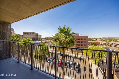 FOTOVAN.com_425 West Paseo Redondo (029)