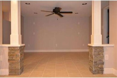 107 W Dudley Rd, Dudley, MA 01571 - photo 5