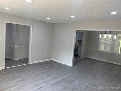 412 Nottingham Dr, Fayetteville, NC 28311 - photo 2