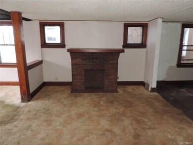 Unit 1: living room.