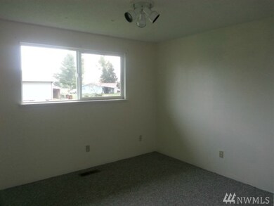 10342 Tranquility Ln SE, Yelm, WA 98597 - photo 7