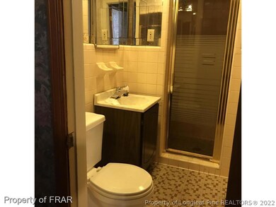 899 Montclair Rd, Fayetteville, NC 28314 - photo 7