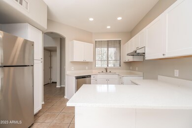 006-photo-kitchen-11157757