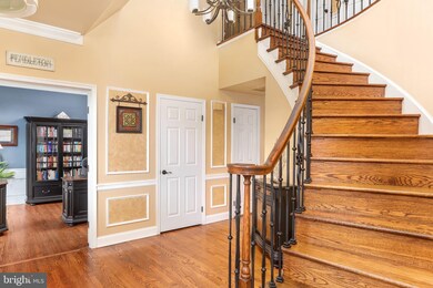 9395 Crosspointe Dr, Fairfax Station, VA 22039 - photo 7