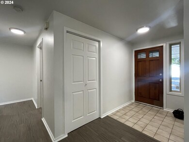 1940 23rd St, Florence, OR 97439 - photo 4