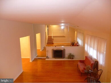 126 Weather Vane Dr, Cherry Hill, NJ 08002 - photo 3