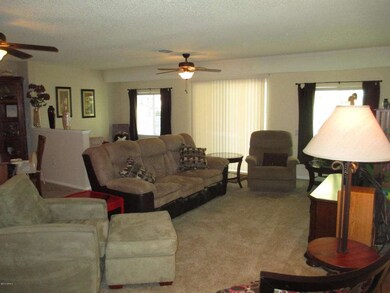 10701 W Venturi Dr unit 6E, Sun City, AZ 85351 - photo 6