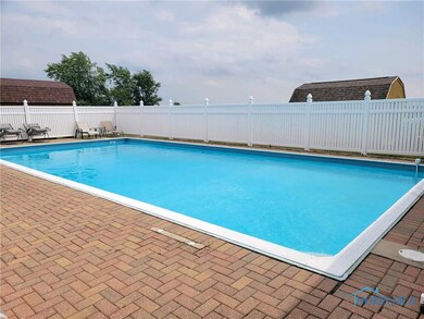 25410 Fostoria Rd, Genoa, OH 43430 - photo 4