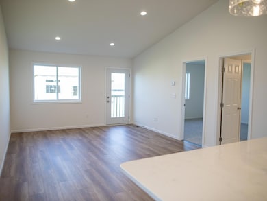 6728 Meadow View Dr S, Fargo, ND 58104 - photo 7