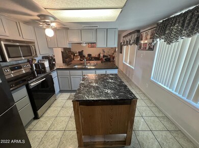 7809 W Monterey Way, Phoenix, AZ 85033 - photo 6