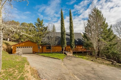 305 Richard Way, Jacksonville, OR 97530 - photo 3