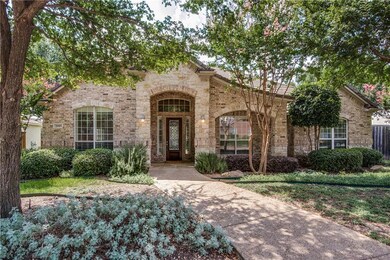 Single level except game room over garage
