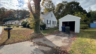 21 Russ Rd, Willimantic, CT 06226 - photo 3