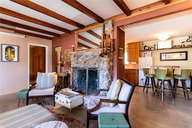 61724 Hilltop Dr, Joshua Tree, CA 92252 - photo 7