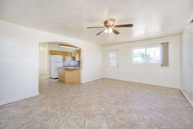 23RD AVE FAMILY ROOM ALT VIEW 2