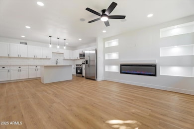 8801 N 34th Ave, Phoenix, AZ 85051 - photo 5