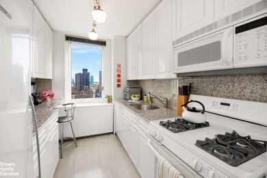 Brevard unit 27M, New York, NY 10022 - photo 5