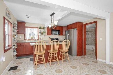 119 Henry Bridge Rd, Goffstown, NH 03045 - photo 2