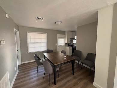 823 S Mcfarland St, Stillwater, OK 74074 - photo 5