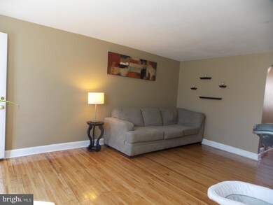 255 Woodbridge Rd, Clifton Heights, PA 19018 - photo 6