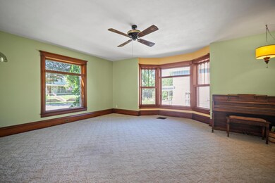 138 E University St, Owatonna, MN 55060 - photo 4