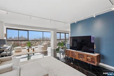 Troy Towers unit 1012, Union City, NJ 07087 - photo 3