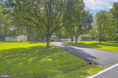 4949 Idlewilde Rd, Shady Side, MD 20764 - photo 4