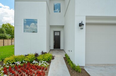 326 Yale Oaks Ln, Houston, TX 77091 - photo 5