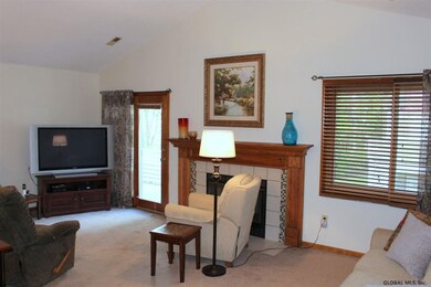 1976- C124 Curry Rd, Rotterdam, NY 12306 - photo 5