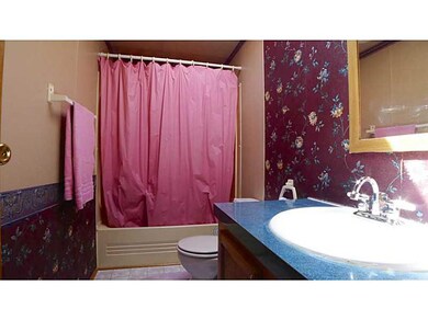 Full Bath.