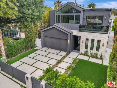 15602 Morrison St, Sherman Oaks, CA 91403 - photo 4