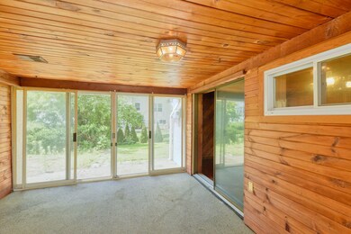 Breezeway/3-season