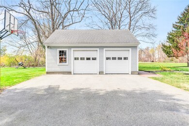 12 Joyce St, Barrington, RI 02806 - photo 2