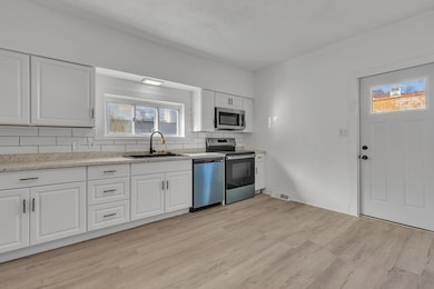 498 Blockhouse Run Rd, New Brighton, PA 15066 - photo 6