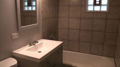 18110 Thomas Ln, Country Club Hills, IL 60478 - photo 4