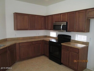 11992 W Fillmore St, Avondale, AZ 85323 - photo 4