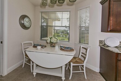 007_Breakfast Area