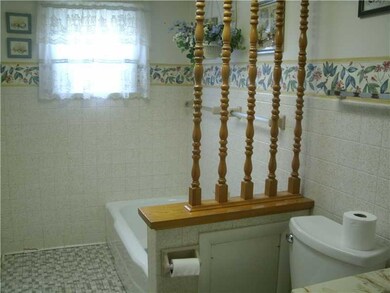 Full Bath.