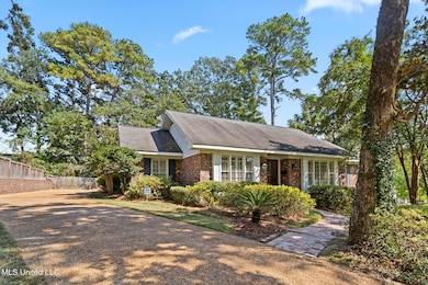 4636 Nottingham Rd, Jackson, MS 39211 - photo 2