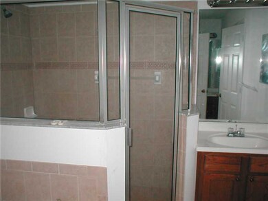 Master Bath/Spa.
