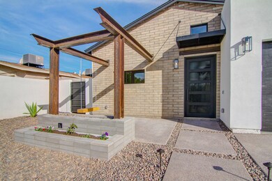 8047 N 11th St, Phoenix, AZ 85020 - photo 7