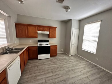 16754 Libson Falls Dr, Houston, TX 77095 - photo 2