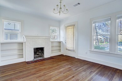 1647 Hawthorne St, Houston, TX 77006 - photo 5