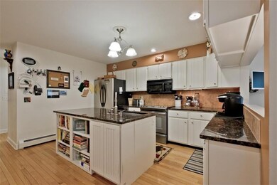 3 Foxglove Ct, Yarmouth, ME 04096 - photo 5