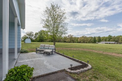 261 Lakeview St, Manchester, TN 37355 - photo 4