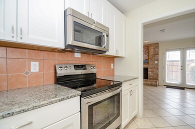 1601 W Sam Houston Pkwy S, Houston, TX 77042 - photo 7